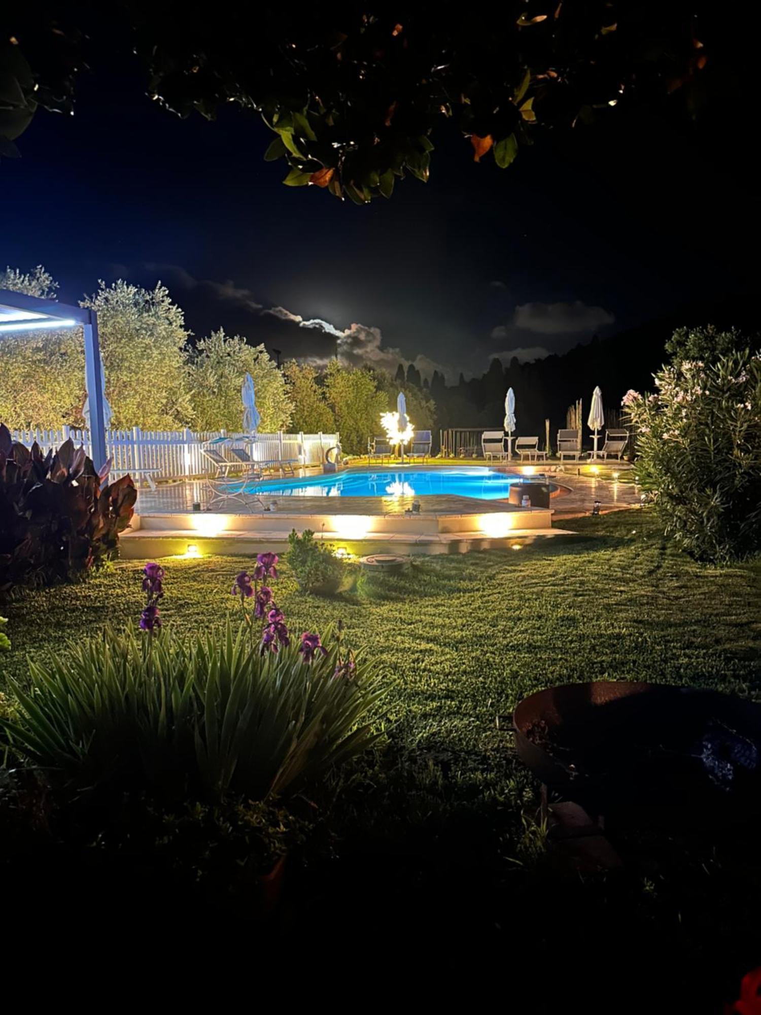 Agriturismo Montefabbrello Magazzini (Tuscany) Exterior foto